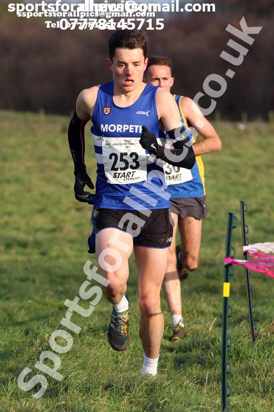 Senior mens cross country, 2019 North Eastern Cross Country Champs., Alnwick, Northumberland.  Photo: David T. Hewitson/Sports for All Pics